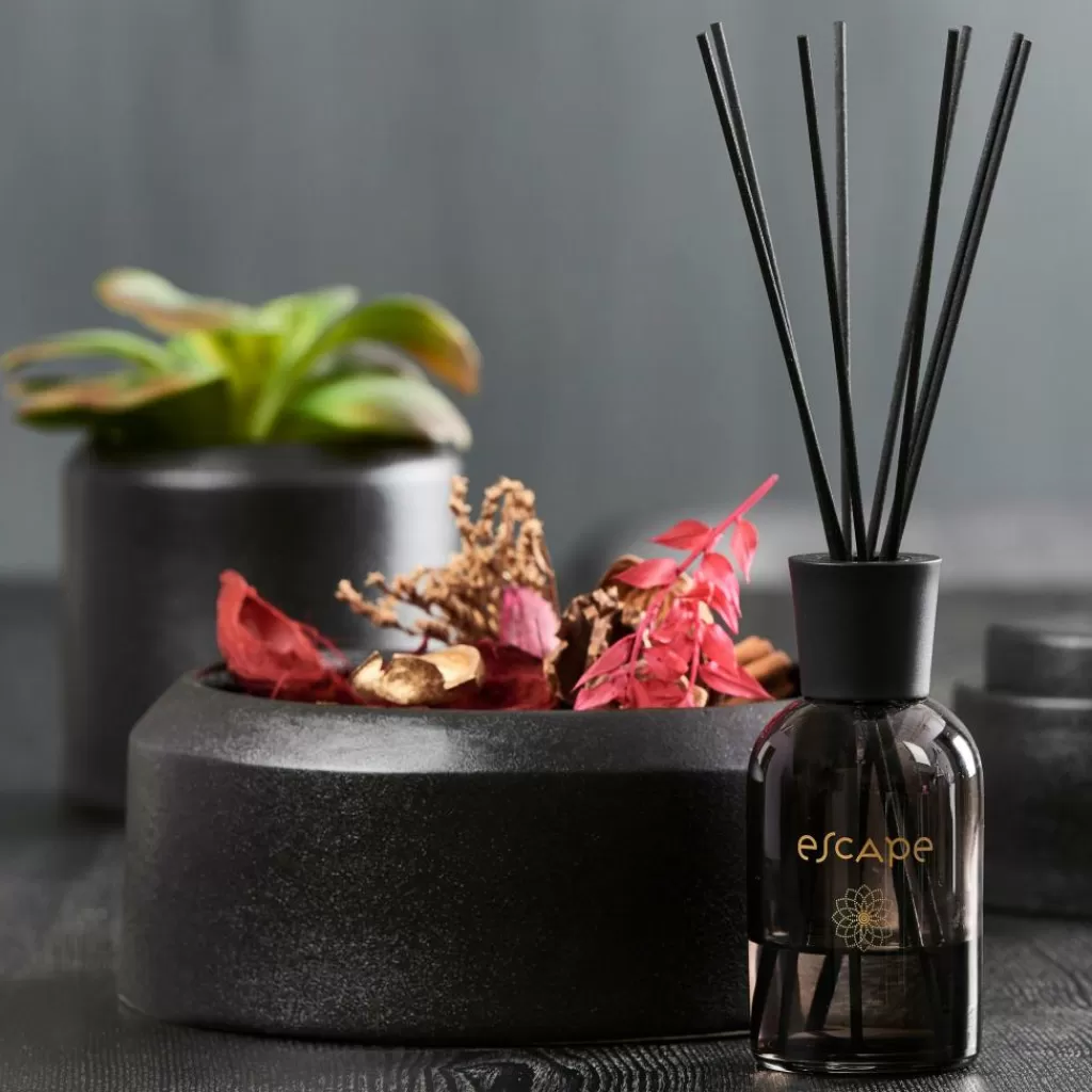 Best ESCAPE JAPANESE CEREMONY Aceite Perfumado Rojo Articulos Aromáticos